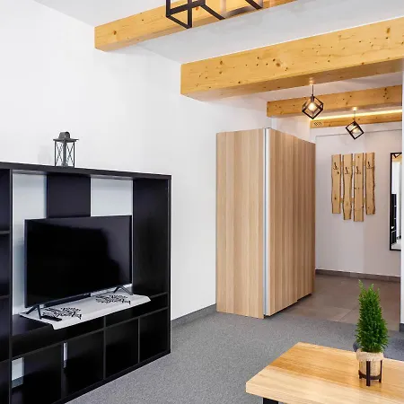 Oda ve Kahvaltı Taternik By Golden