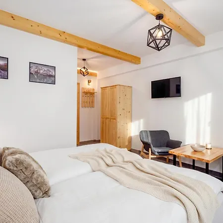 Taternik By Golden Bed & Breakfast 3*