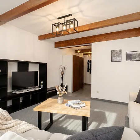 Taternik By Golden Bed & Breakfast 3*