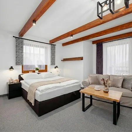 Taternik By Golden Bed & Breakfast 3*