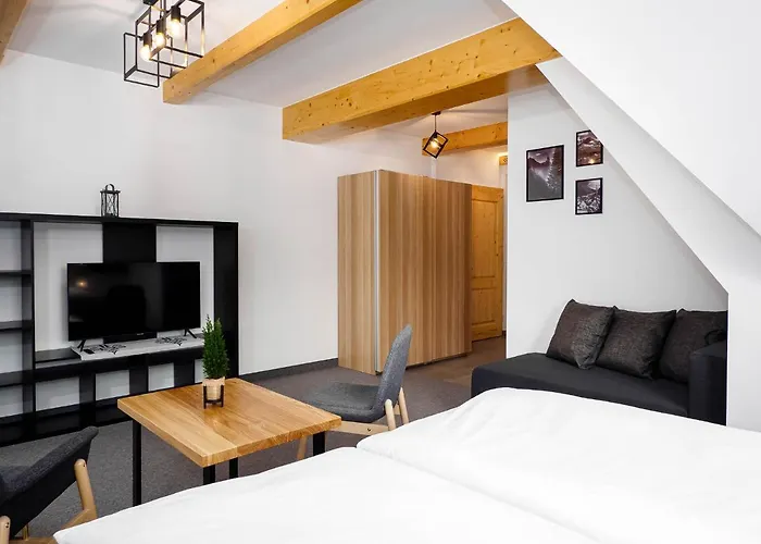 Taternik By Golden 3*